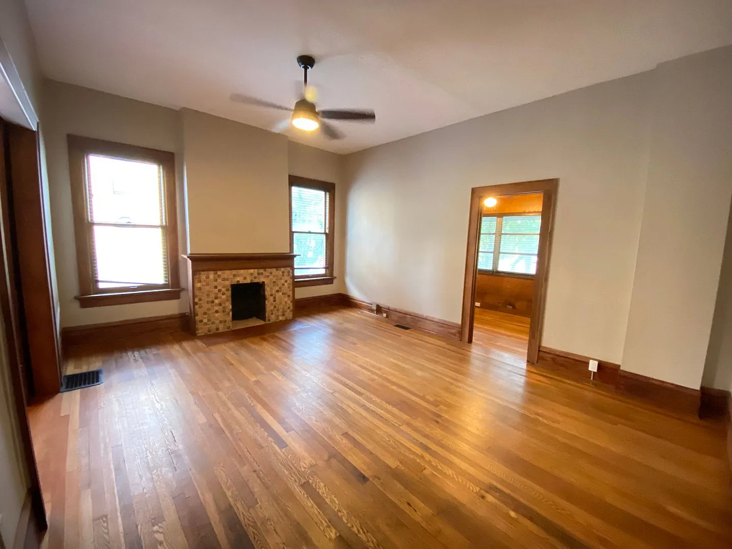 Neil Ave 1186 GW2 — Photo 2