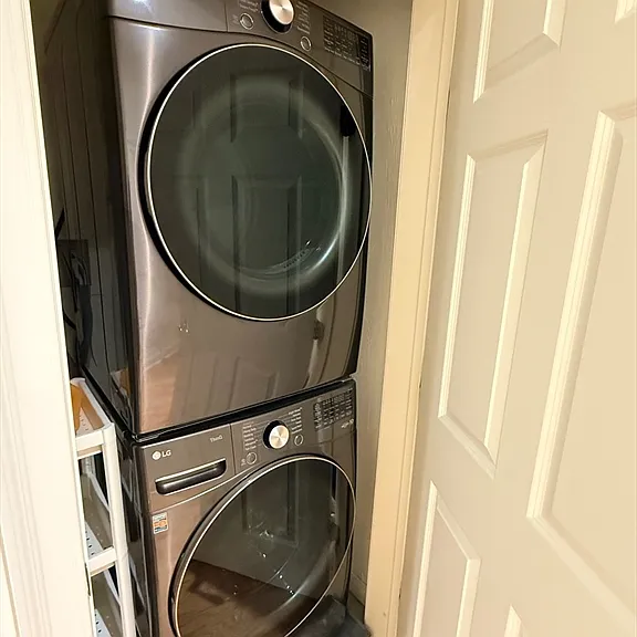 2000 Davenport Ave #2107 — Photo 32