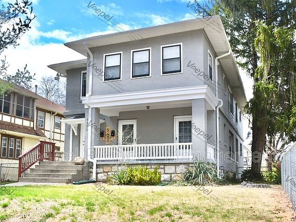 3rd image of 5400 Harrison St #1F