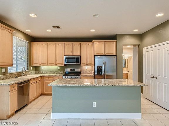 5th image of 9323 Thunder Falls Ct
