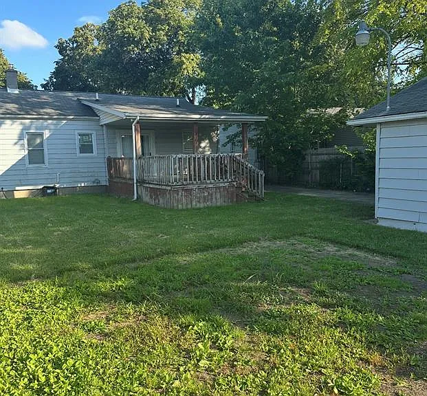 1436 Berrywood Ln — Photo 10