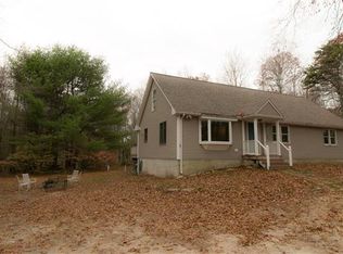 22 Briggs Rd, Foster, RI 02825