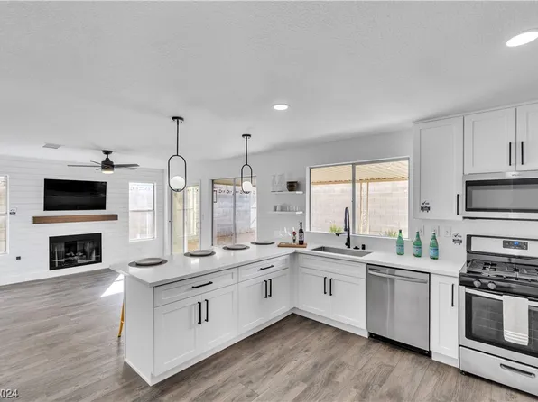 167 Cantamar St, Henderson, NV 89074