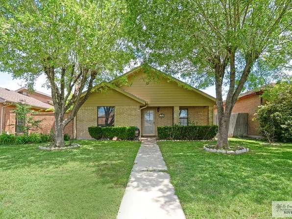 208 Parkview Cir, Harlingen, TX 78550