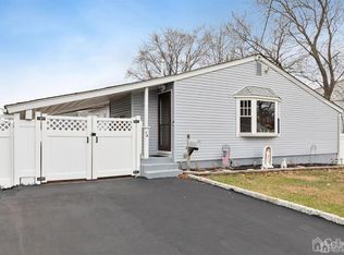 14 Boulevard E, Keyport, NJ 07735