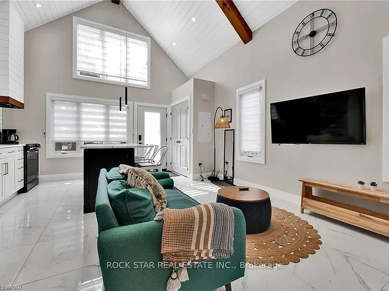 48 Harber Ave #REAR — Photo 3
