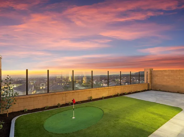 100 Glydon, Irvine, CA 92618