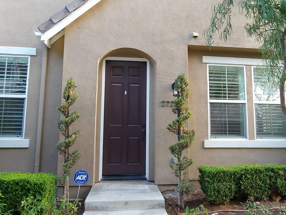 1st image of 27277 Blue Spruce Pl