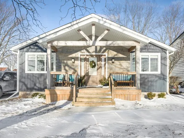 18699 Erie Shore Dr, Chatham Kent, ON N0P 1A0