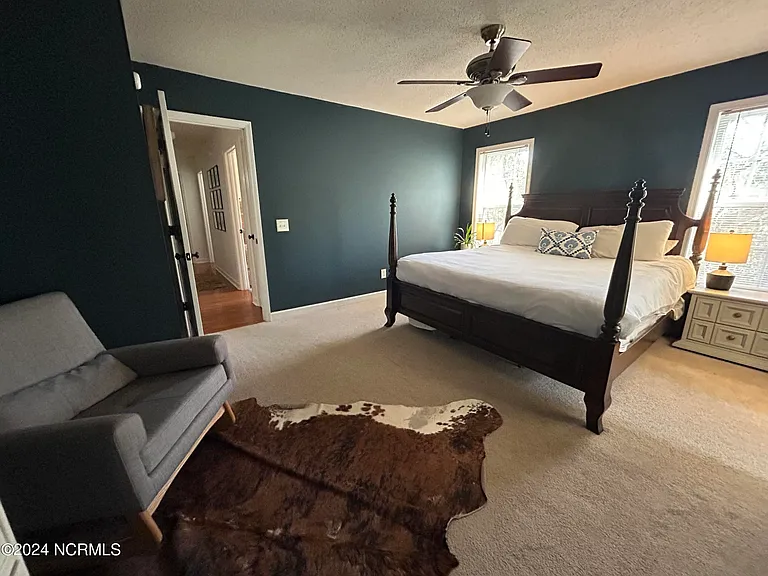 295 Sandhills Cir — Photo 12