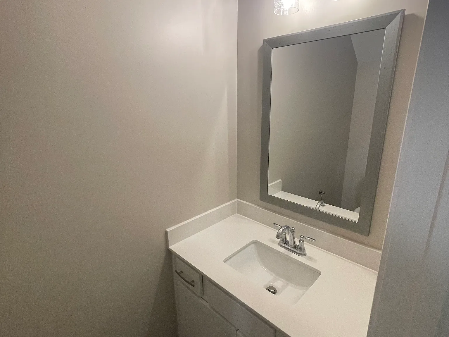 3 bed, 2.5 bath, 1140 sqft, $1,350 — Photo 4