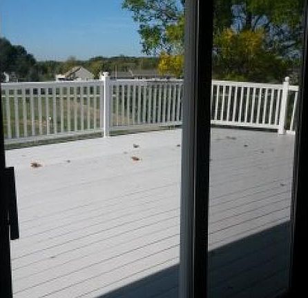 4th image of 3949 Seven Oaks Dr