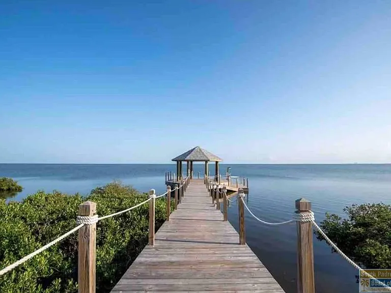 219 Las Joyas Blvd — Photo 37