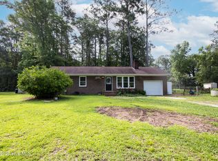 415 Bradford Dr, New Bern, NC 28560