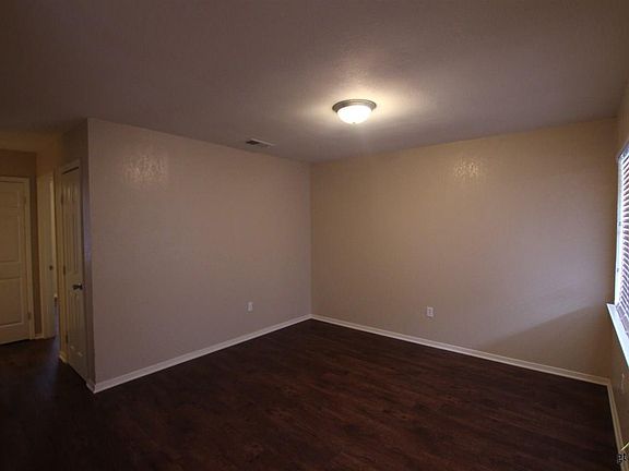 4th image of 11101 Ingram St APT 22