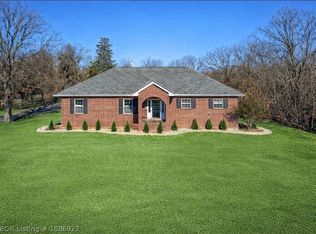 1 Saddleback Rd, Muldrow, OK 74948