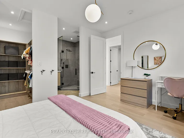 111 Millpond Rd — Photo 32