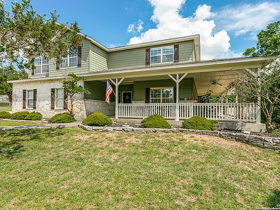 3rd image of 26046 TIMBERLINE DR