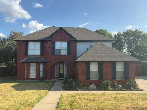 5701 Sea Breeze Ln, Fort Worth, TX 76135