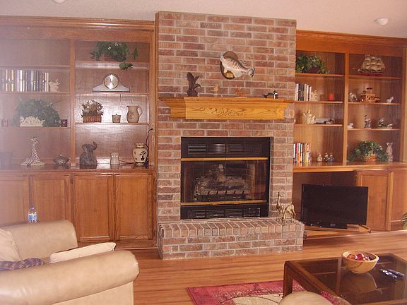 4th image of 19 Stucky Ln