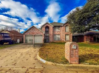5510 Rolling Green Rd, Arlington, TX 76017