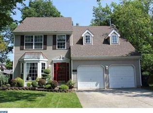 203 Dickens Ct, Williamstown, NJ 08094