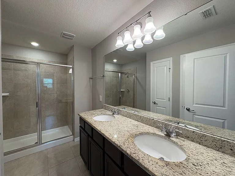 5044 Walker St — Photo 21