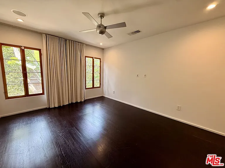 4248 Lexington Ave — Photo 26
