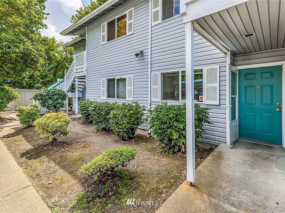 1st image of 1101 37th St SE APT 601