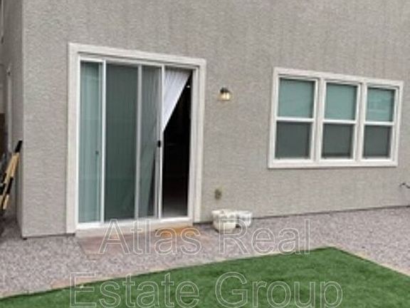 4th image of 1231 Corral Bluffs Ave