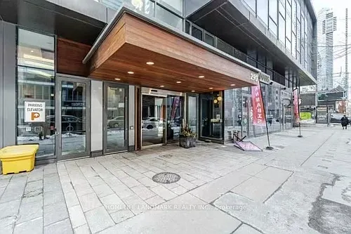 290 Adelaide St E Photo 1