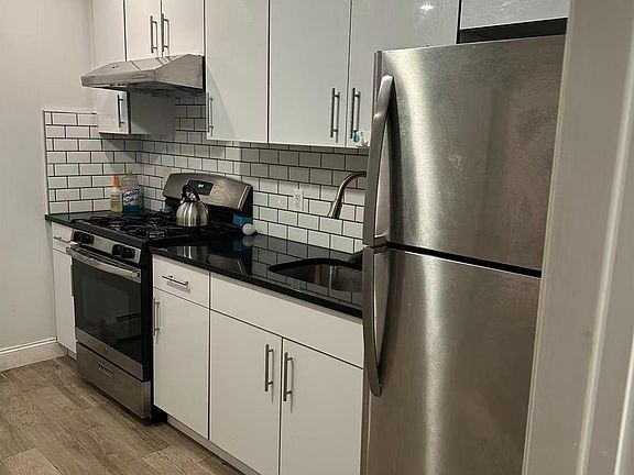 3rd image of 14849 58th Road