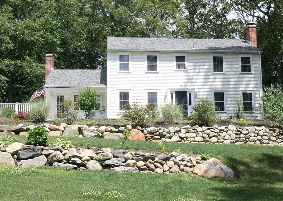 1st image of 22 Sycamore Dr
