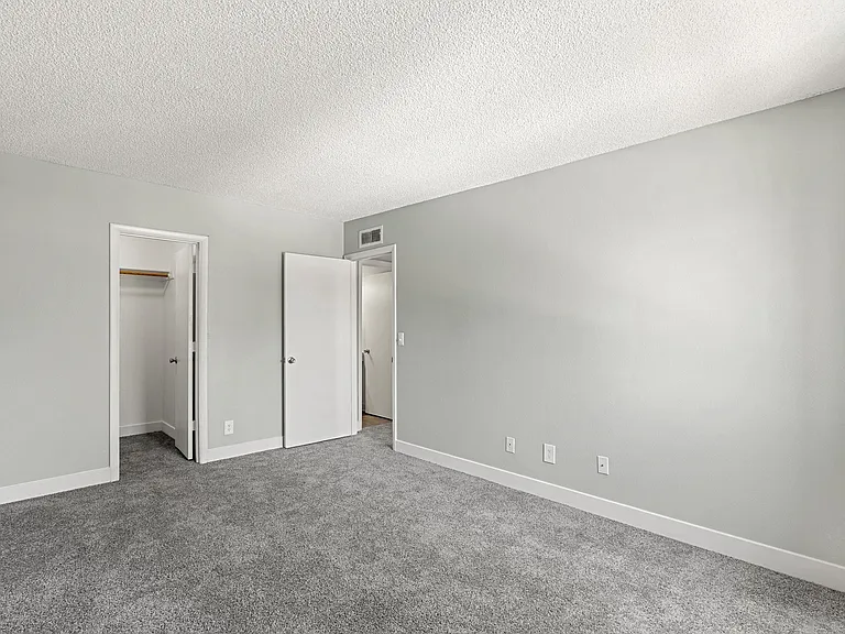 Acacia Hills — Photo 15