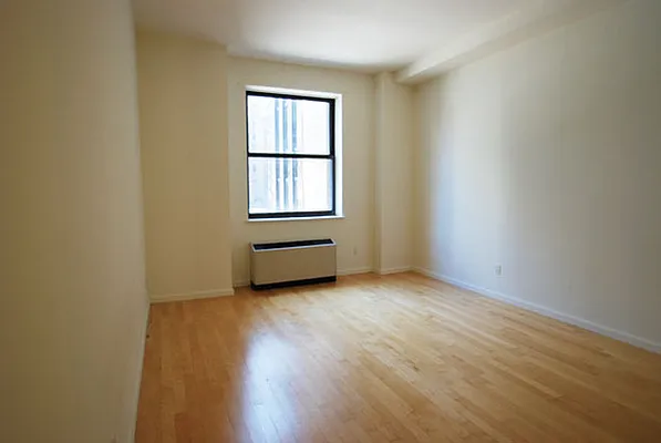 Sold by BLU Real Estate | media 5