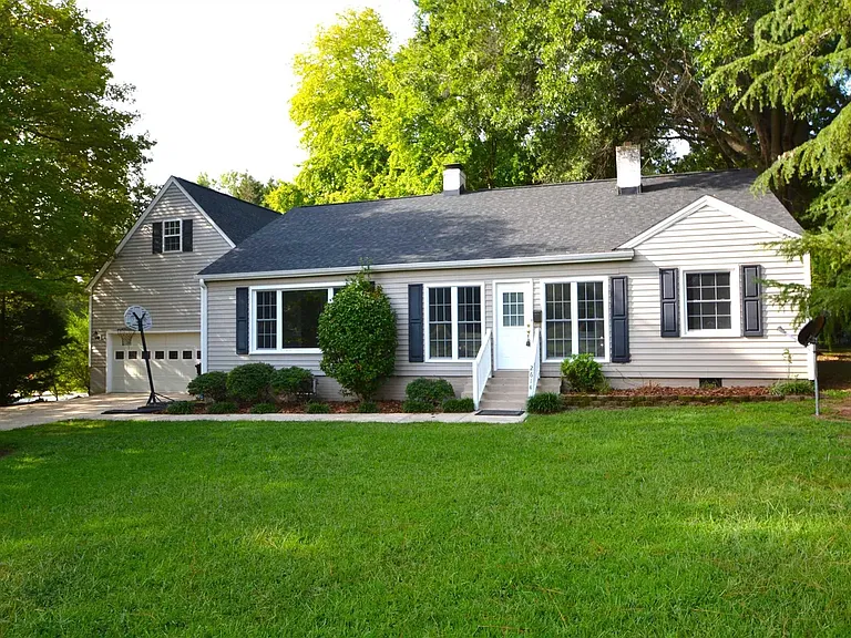 2614 Saddle Club Rd — Photo 2