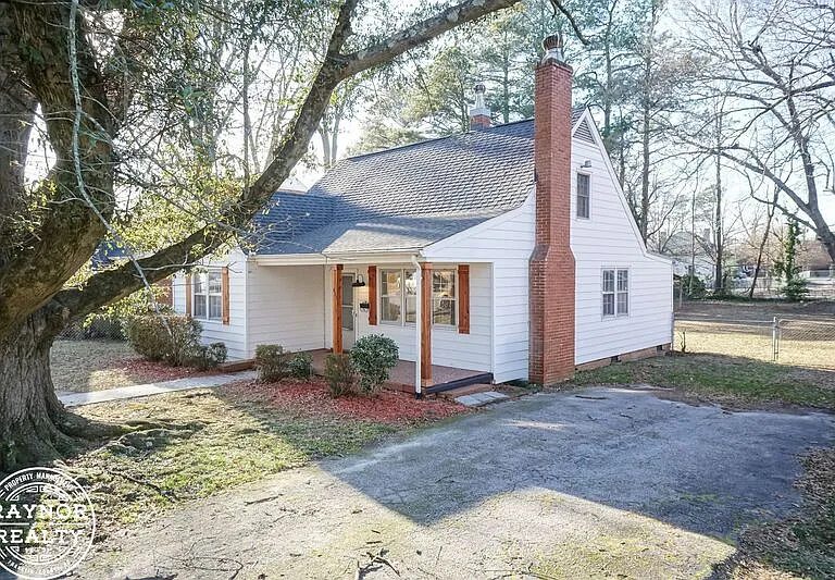 433 Norvell St — Photo 4