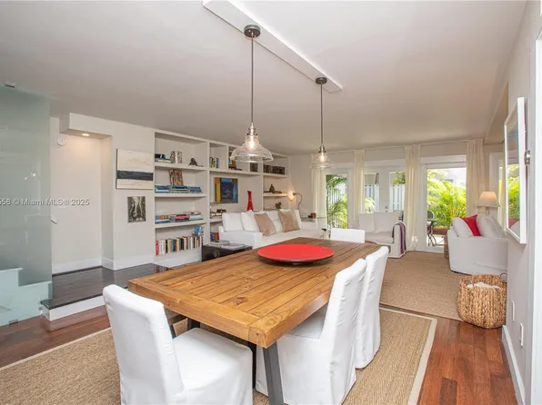 258 Sea View Dr #3, Key Biscayne, FL 33149