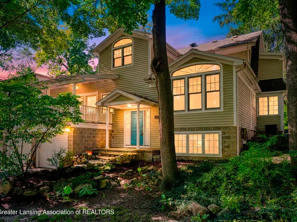 648 Sunset Ln, East Lansing, MI 48823