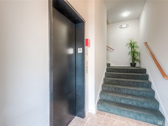 2nd image of 24001 56th Ave W #D401