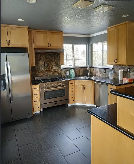 18 Adobe Ct — Photo 9