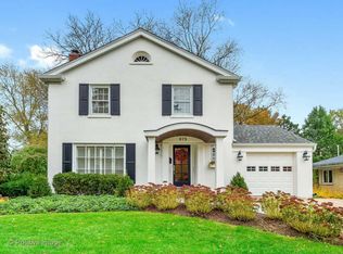 675 Revere Rd, Glen Ellyn, IL 60137