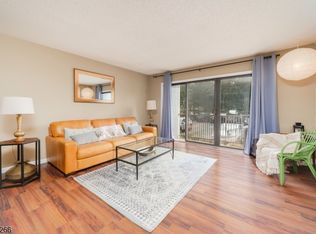 116 Irving Pl, Basking Ridge, NJ 07920