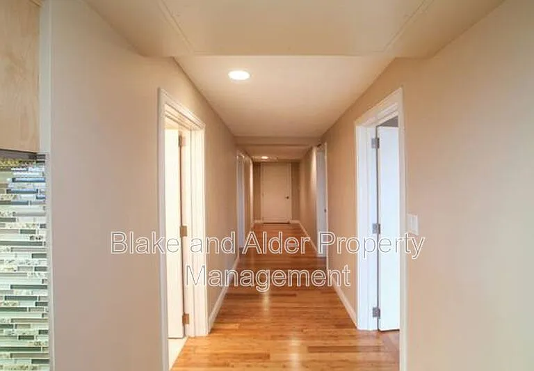 4330 SW Council Crest Dr #B — Photo 15