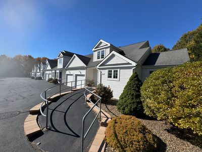 244 Oakland Street APT H, Manchester, CT, 06042