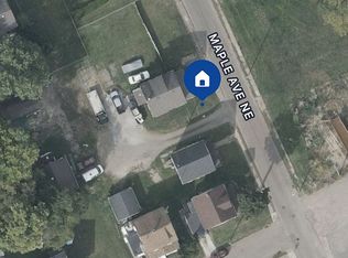 1533 Maple Ave NE, Canton, OH
