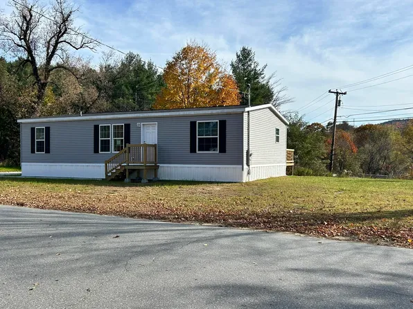 9 Hall Hill Road, Dixfield, ME 04224