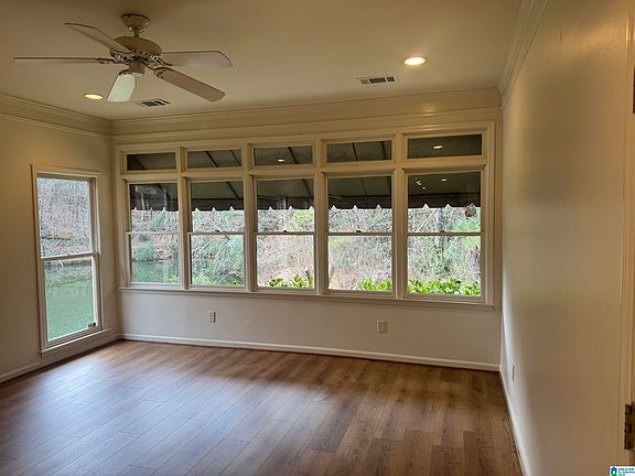 4th image of 4588 Lake Valley Dr