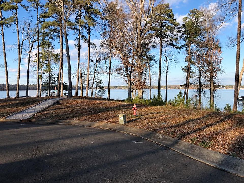 1st image of LOT 61 Society Hl