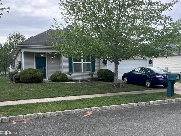 14 Pelican Ln, Little Egg Harbor, NJ 08087